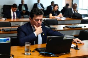 Leia mais sobre o artigo MP Eleitoral pede cassação de Sergio Moro