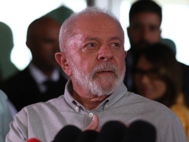 Você está visualizando atualmente Lula confirma adesão à Opep+ para “convencer” países a abandonar petróleo