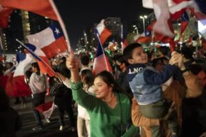 Leia mais sobre o artigo Chile volta às urnas neste domingo para tentar mudar Constituição