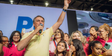 Bolsonaro: viagem para Israel com escala no STF