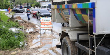 Prefeitura de Manaus inicia alargamento e implantação de nova pista na avenida General Rodrigo Otávio